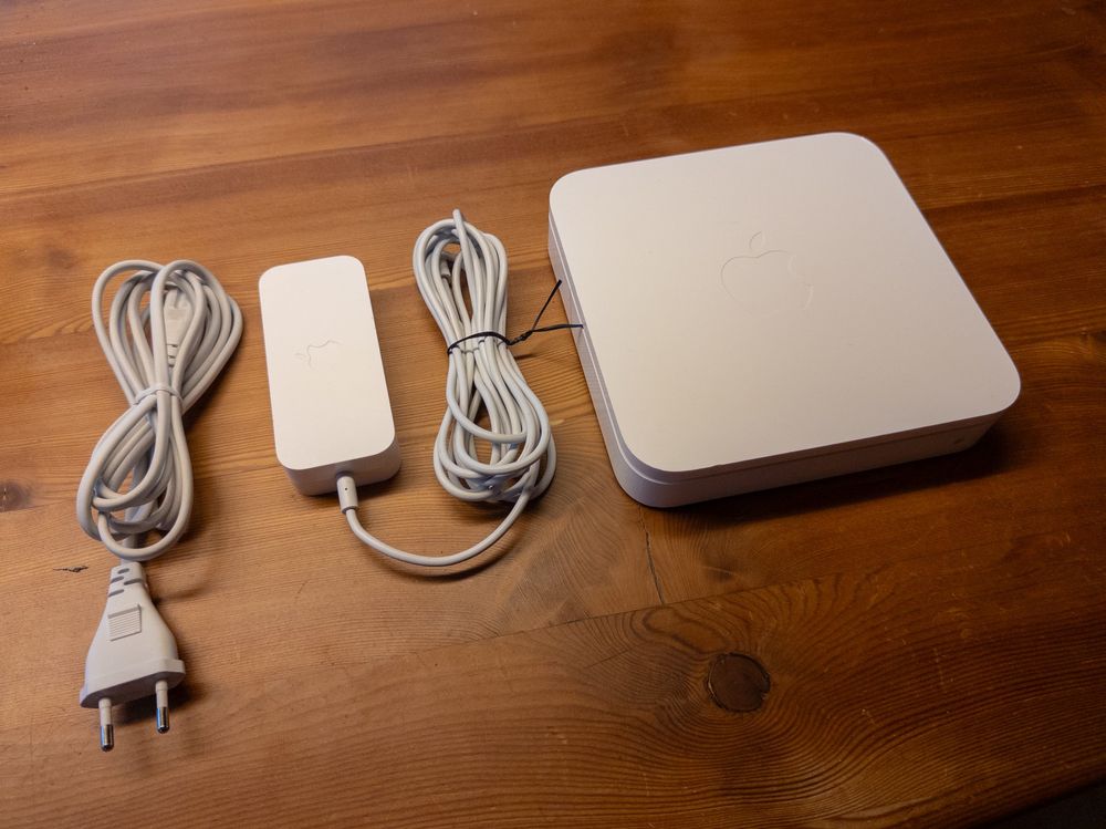 APPLE AirPort Extreme WLAN Router / Access Point (Gebraucht) in Visp ...