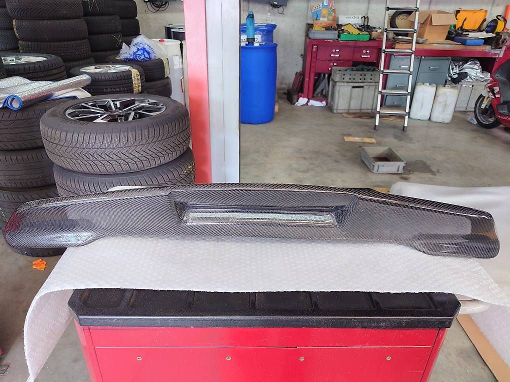 Accessori per altri veicoli: Honda S2000 Carbonheckspoiler – Usato da Leuzigen venduto da Darcry 1