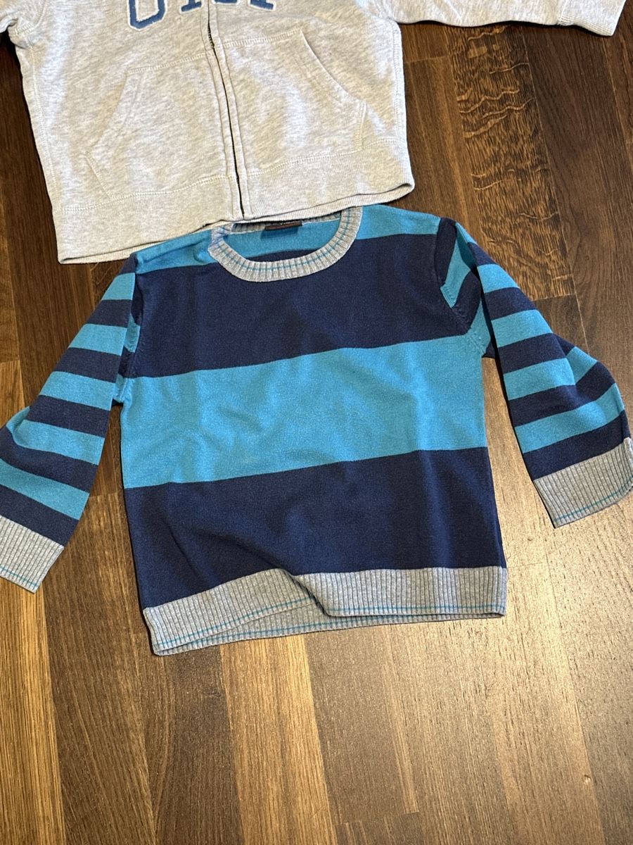 Gap Pullover & Sweatshirts: Gap Jäggli &Pullover Gr.92 – Gebraucht aus Pratteln von Nala78 2