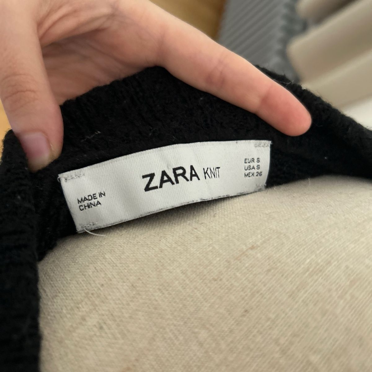 Zara Pulls & Sweat-shirts: Zara Pullover oversized – D'occasion à Ueken par reb_mr5c 1
