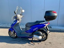 Roller Honda Dylan 125 SES blau