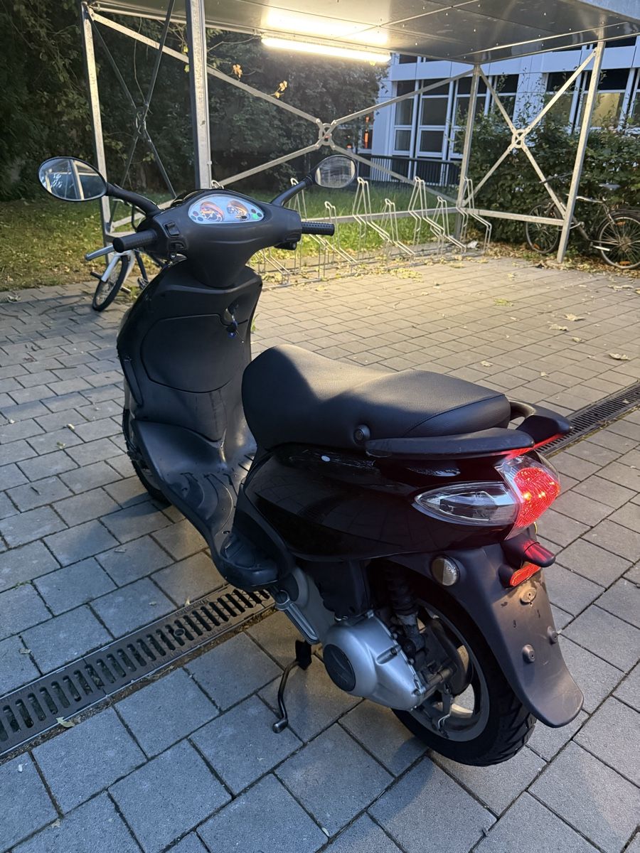 Piaggio Scooter: PIAGGIO FLY 125 CC – Usato da Winterthur venduto da Fabio_46 5