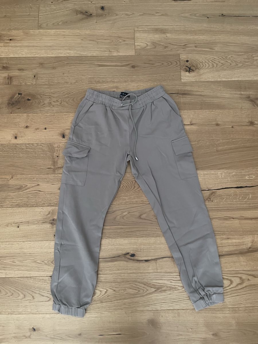 Pantaloni: Beige Stoffhose – Nuovo (secondo la descrizione) da Teufenthal AG venduto da kur_56