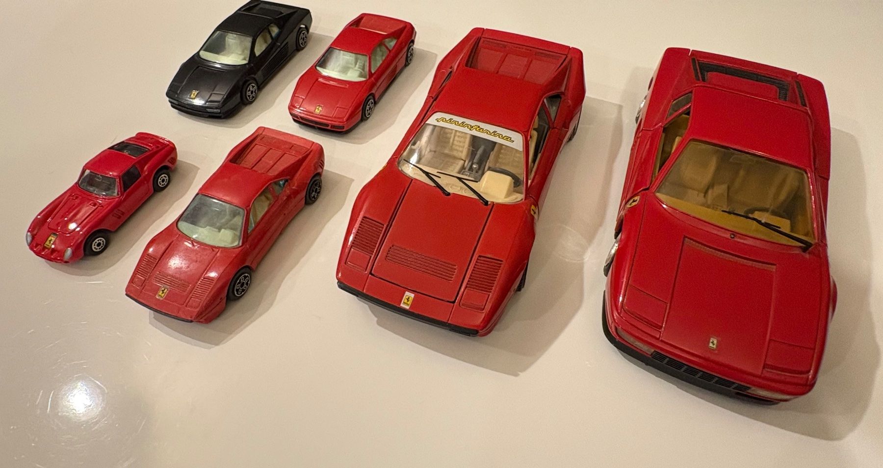 Ferrari Modellini d'auto: Div. Ferrari Modelle – Usato da Schangnau venduto da Ciao44