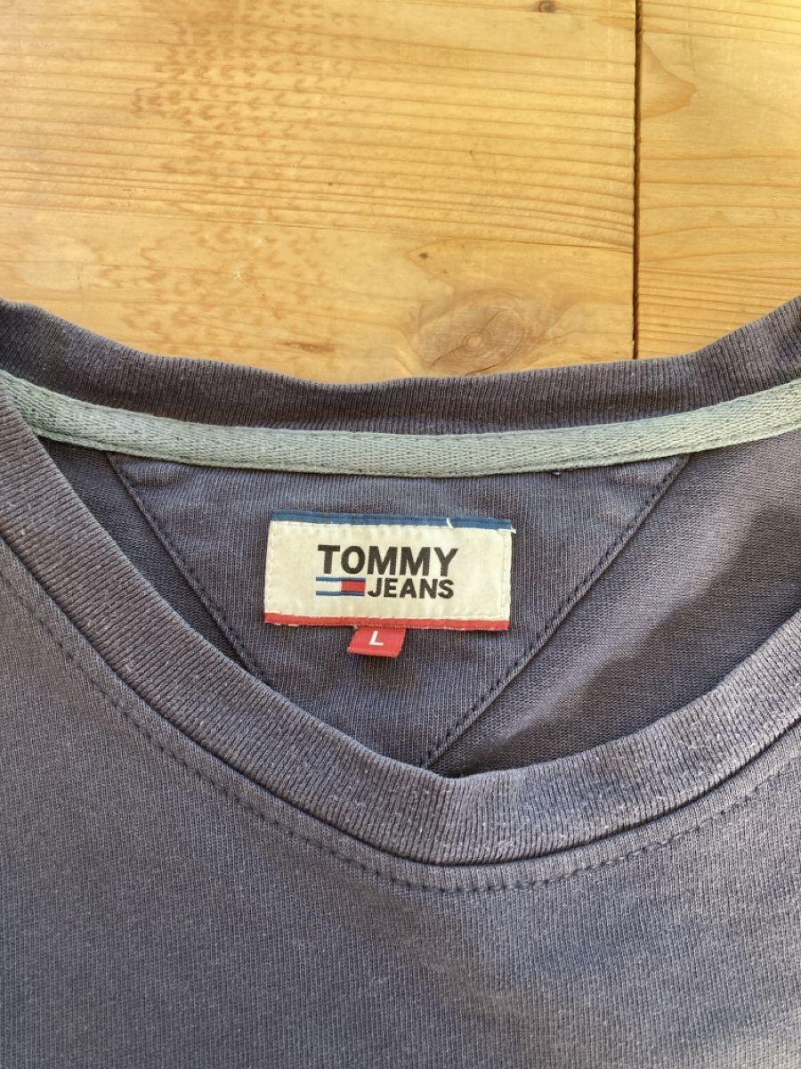 Tommy Hilfiger T-Shirts: Tommy Jeans T Shirt 3 – Gebraucht aus Romanshorn von gokken 3