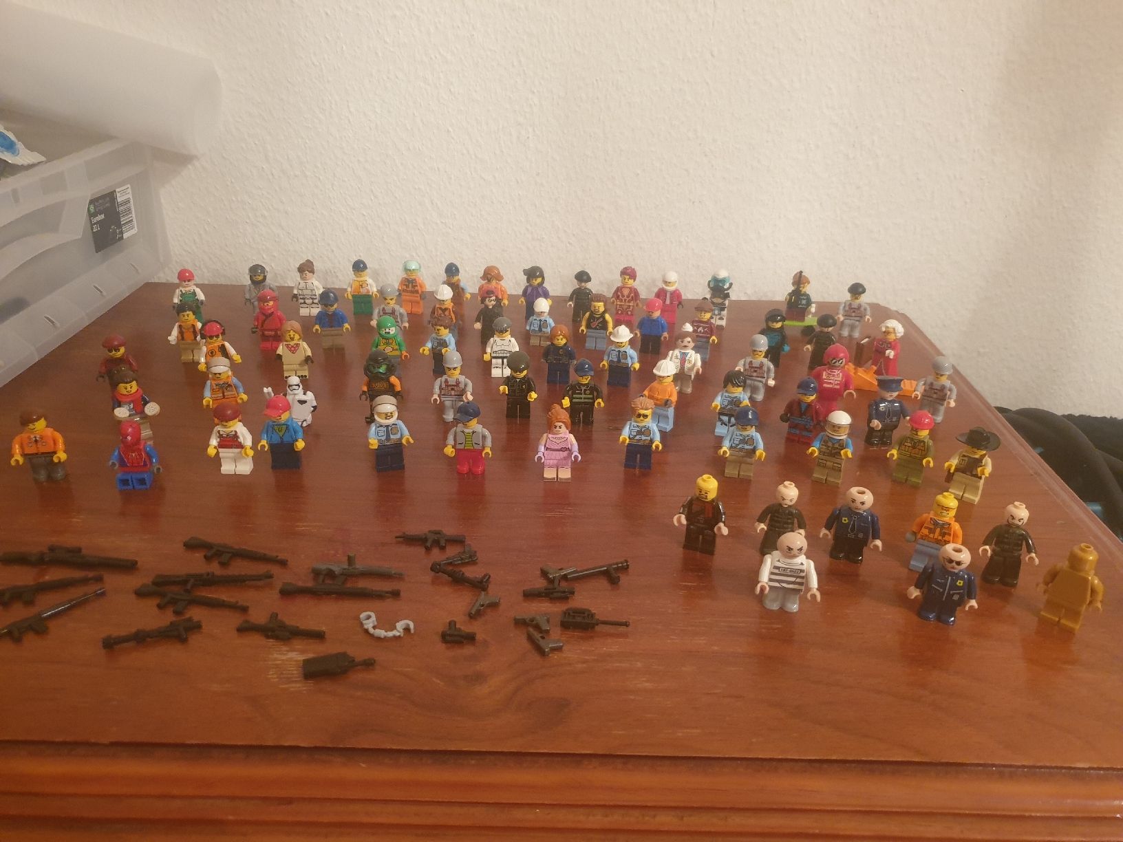 Lego Giocattoli: LEGO figurines – Usato da Fribourg venduto da mal_8zjh