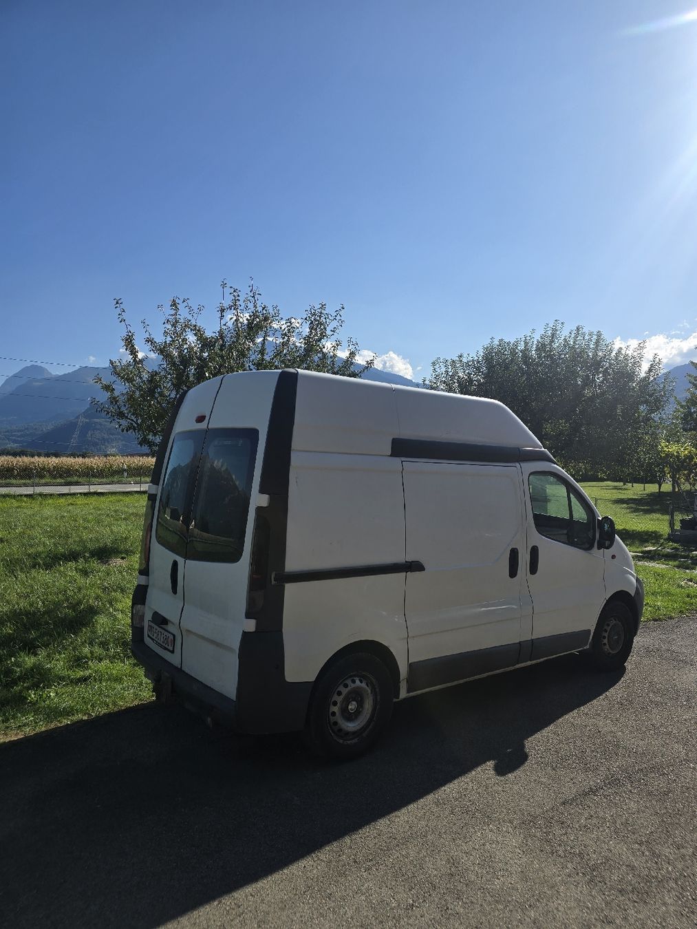 Veicoli commerciali: opel Vivaro 1.9 ab MFK – Usato da Monthey venduto da Emil_auto 1