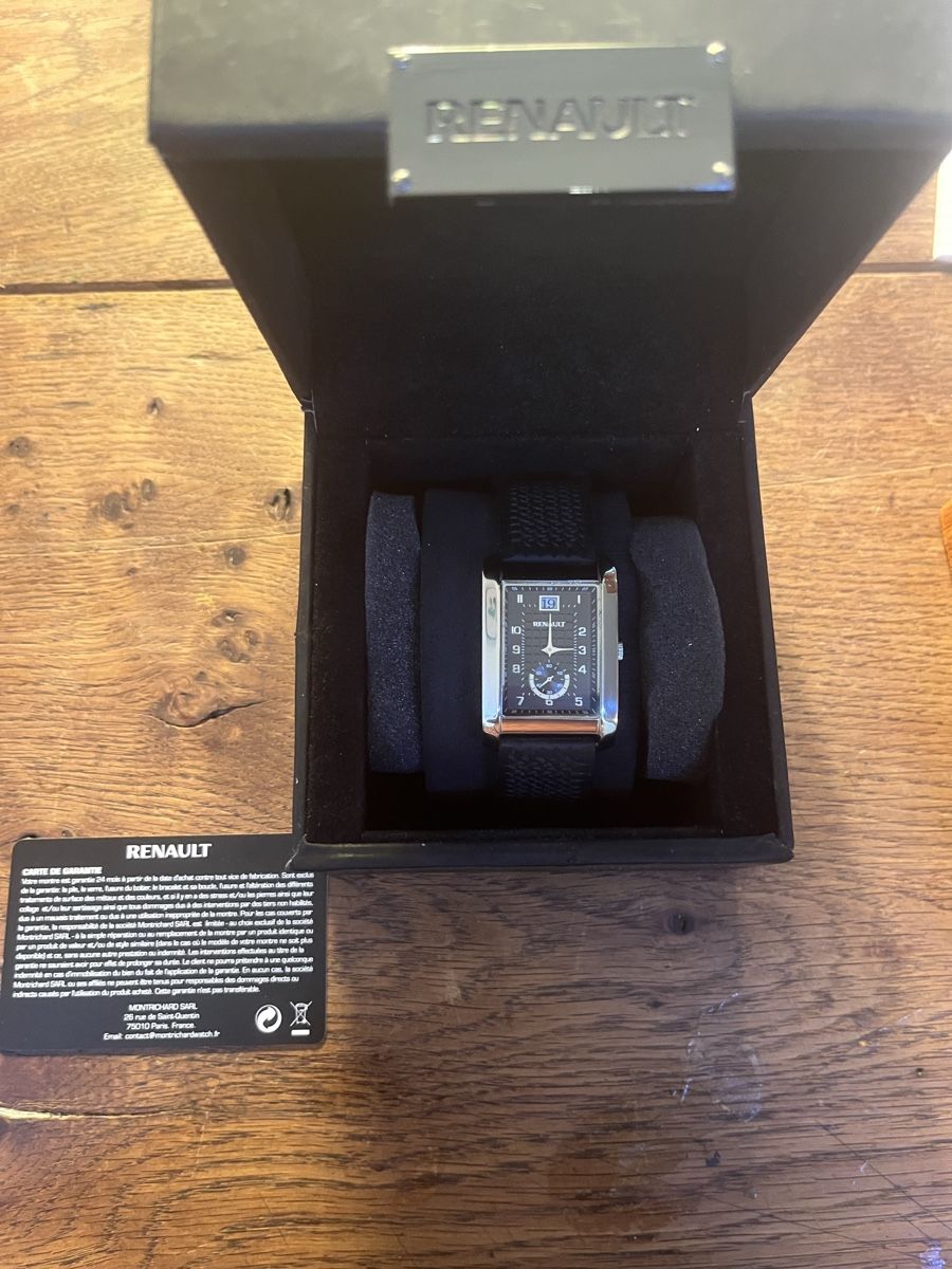 Montres: Montre homme RENAULT – D'occasion à Neuchâtel par wyl_zxp8