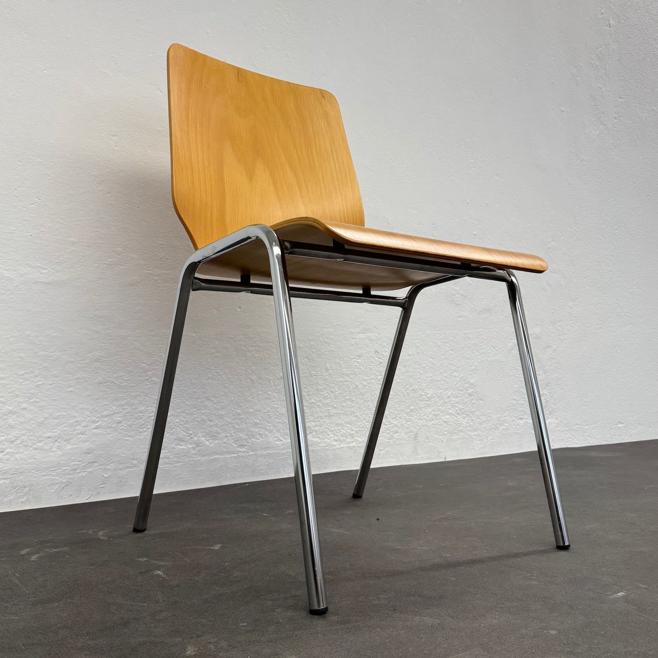 Sedie: Office Design Vintage Form Stuhl – Usato da Schönenwerd venduto da mcofficeshop 5