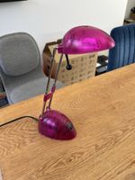 🌸 Vintage Schreibtischlampe in Pink – Retro-Design