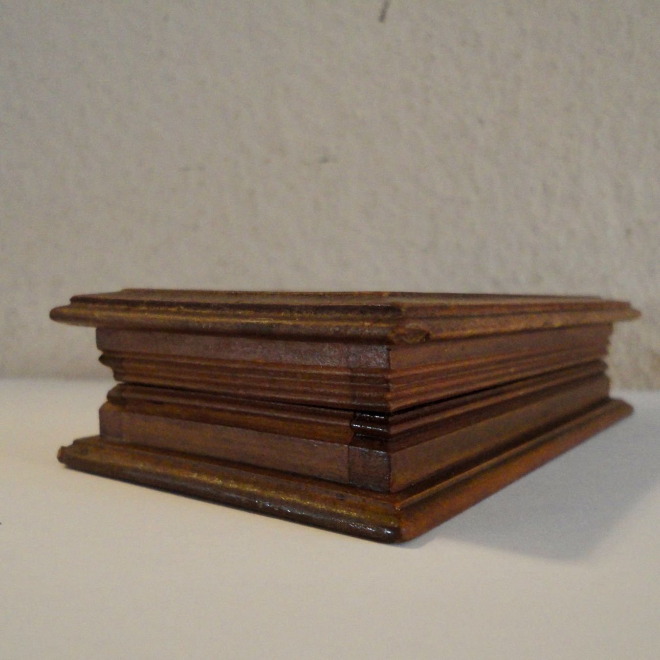 Altro in Decorazioni & Accessori: Briefmarken  Schachtel/Box. --Brinzer-- – Usato da Wädenswil venduto da LIS11 2