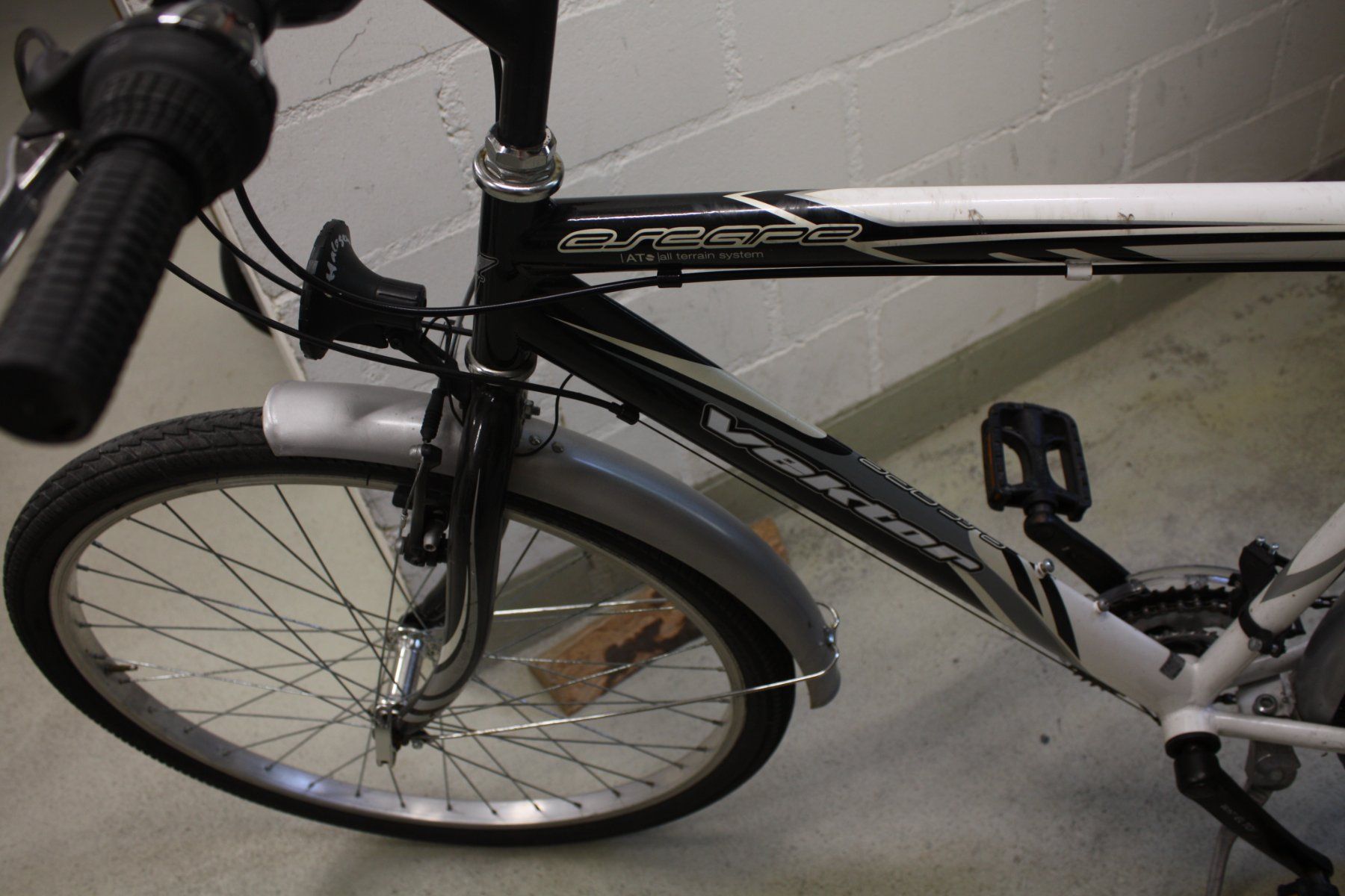 Biciclette: Vektor Escape Fahrrad – Usato da Wettingen venduto da Licht08 1