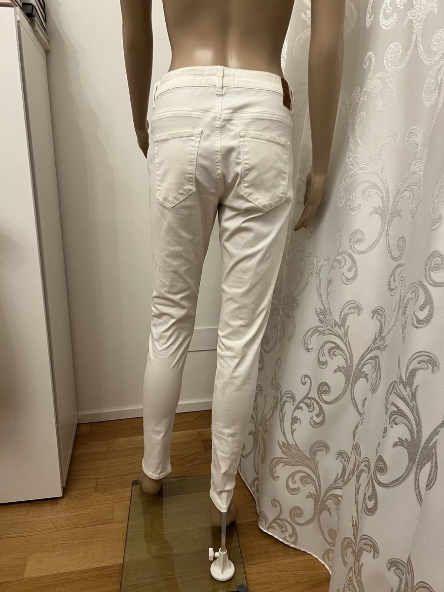 Jeans: Weisse Jeans mit Beschichtung Gr 36 – Usato da Basel venduto da Ksjusha 2