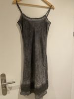 Zwei Nile Kleidungsstücke Seidenkleid&Jäckchen Gr. S defekt