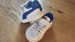 Puma Kinderschuhe, Grösse 20, Weiss/Blau, Top Zustand!