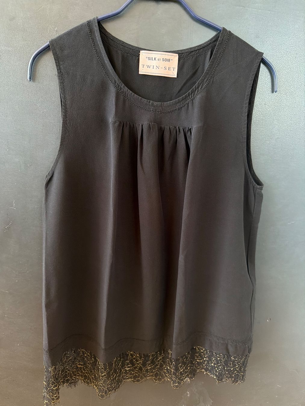 Twinset Top: Top aus Seide – Usato da Wädenswil venduto da garofalo