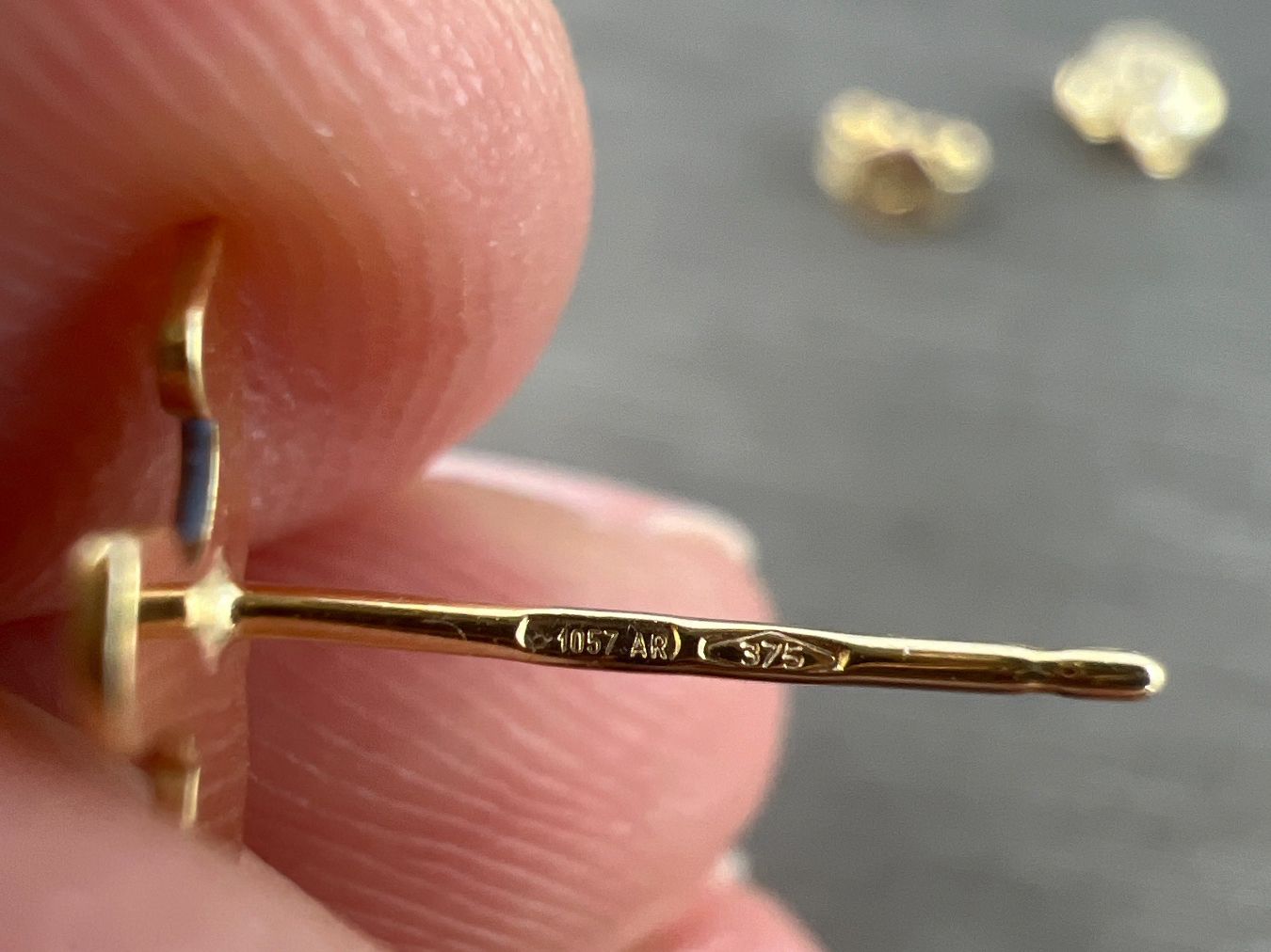 Orecchini pendenti & Orecchini a lobo: Ohrstecker 375 Gold – Usato da Niederuzwil venduto da leo_8857 2