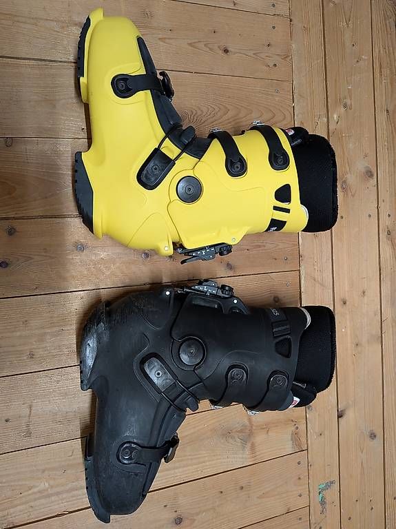 Herrenschuhe: Snowboard Hardboots deeluxe – Gebraucht aus Mägenwil von InEcoTec 2