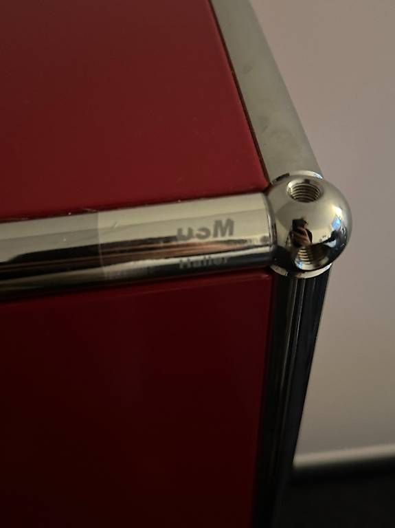 Cassettiere: USM Haller Highboard rubinrot – Usato da Brüttisellen venduto da swagger 4
