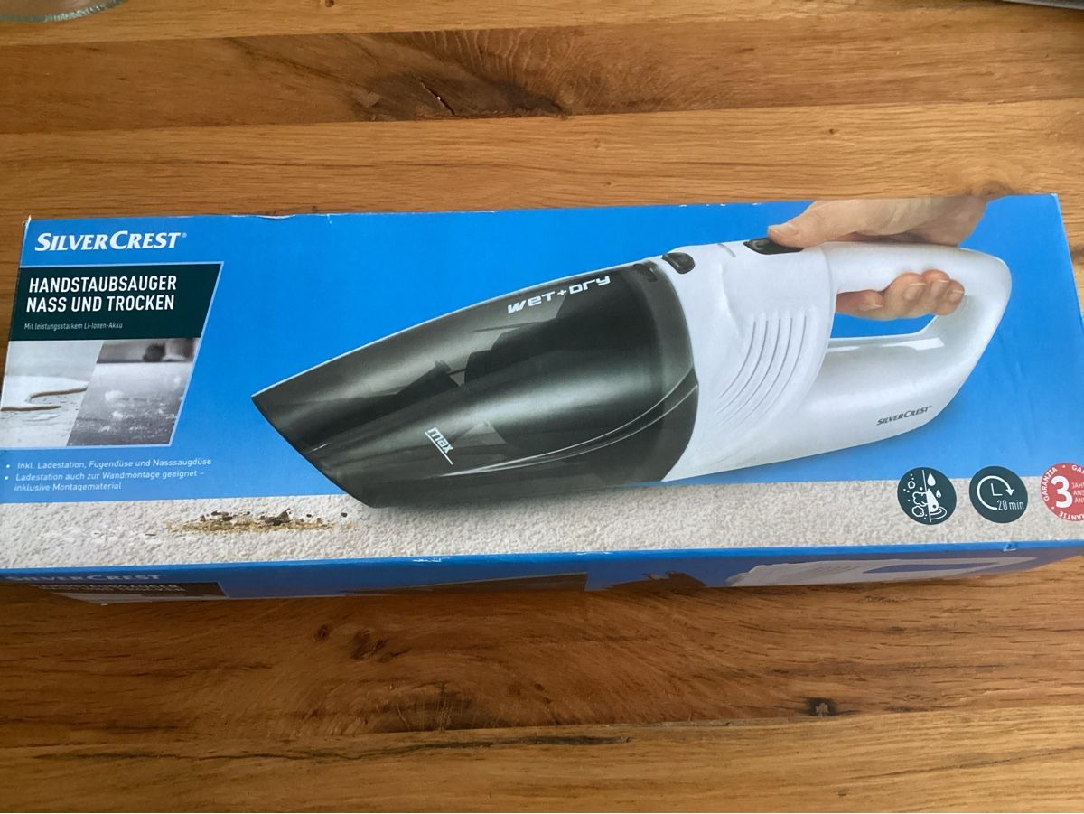 SilverCrest Staubsauger & Zubehör: Handstaubsauger – Neu und originalverpackt aus Volketswil von eljo01