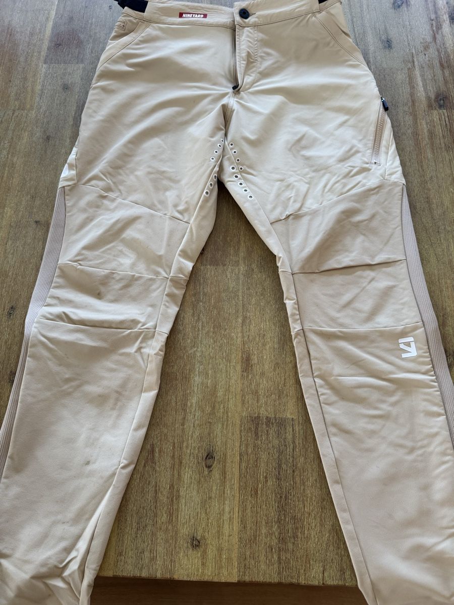 Pantaloni: Nineyard MTB Hose beige – Usato da Full-Reuenthal venduto da totsch01