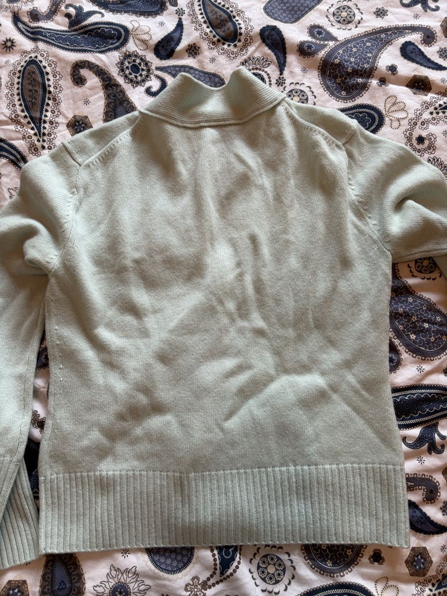 Jacken: Herzensangelegenheit Strickjacke  – Gebraucht aus Basel von Brunner.T 2