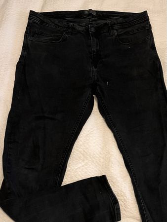 Zara Man Jeans schwarz Grösse 40 