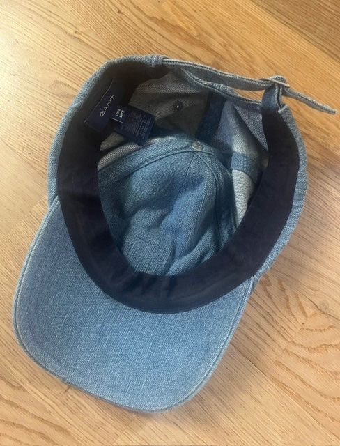 Gant Altro in  Abbigliamento & Accessori: Jeans-Cap von GANT – Usato da Steinmaur venduto da Dyleila 1