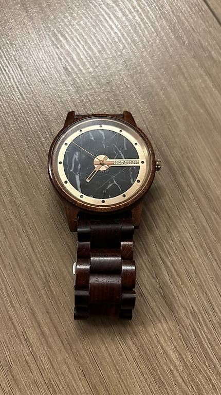 Orologi: Holzkern Uhr – Usato da Bennau venduto da kruemelmonstah 1