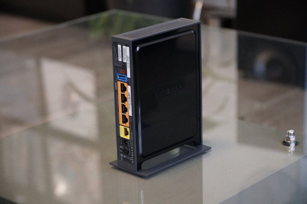 Netgear WNR3500Lv2 - N300 WLAN Router (D'occasion) à Winterthur pour ...