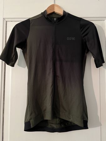 Gore Wear Velotrikot, grün-schwarz Grösse, S 38, neuwertig