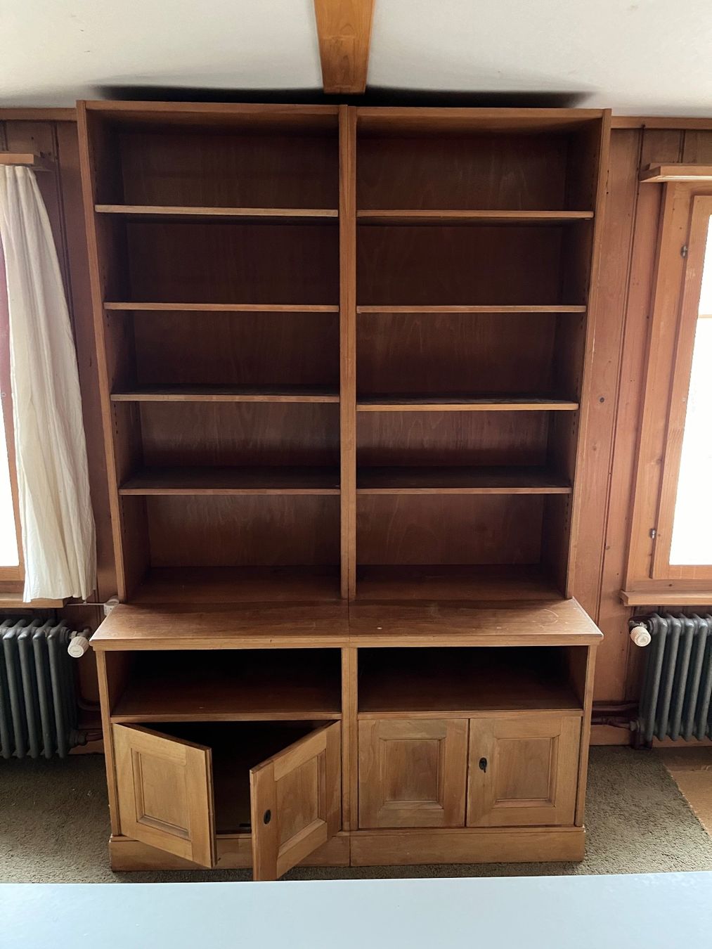 Scaffali: Regal mit Unterbau Schrank – Usato da Stäfa venduto da mai_qm5z 1