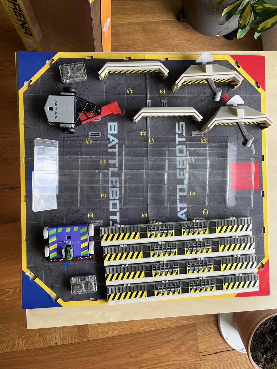 Giochi: Hexbug Battlebots Arena – Usato da Wettingen venduto da and_7rdc 6