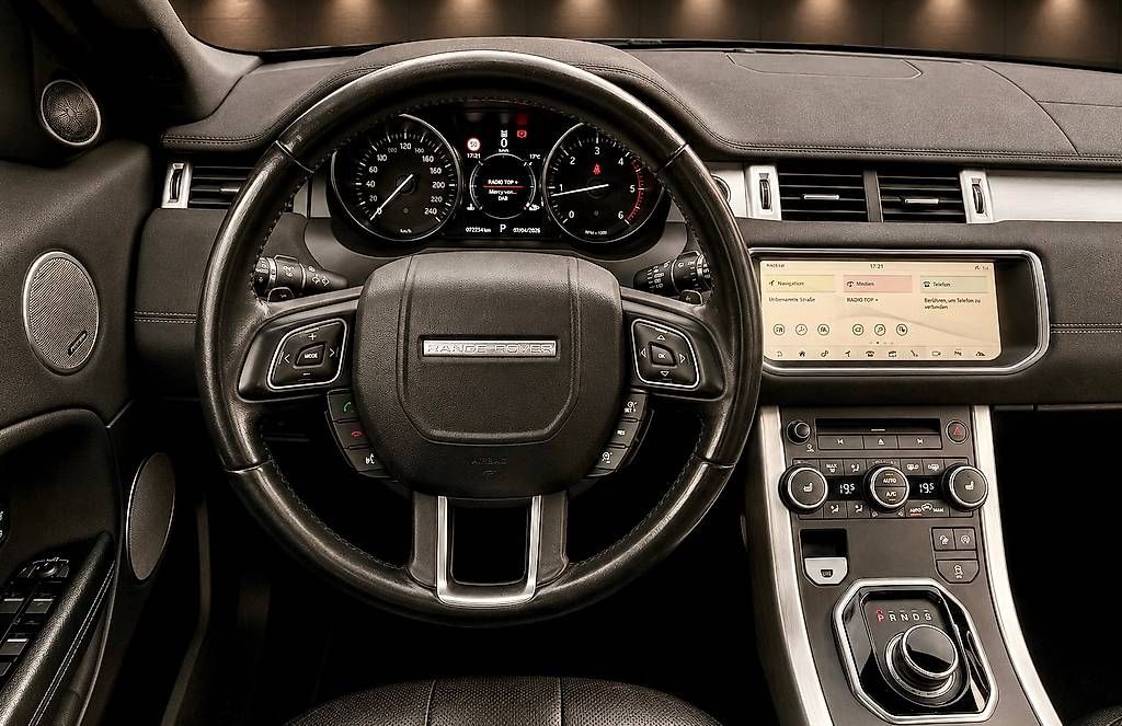 Automobili: Range Rover Evoque Compact SUV 2.0 TD4 SE AT9 2017 – Usato da Turbenthal venduto da Retoo 7