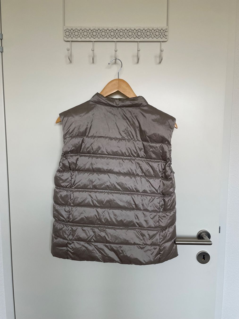 Gilet & Giacche senza maniche: Tuzzi Daunenweste - Grösse S Top! – Usato da Buchs SG venduto da VintageHomeCH 1