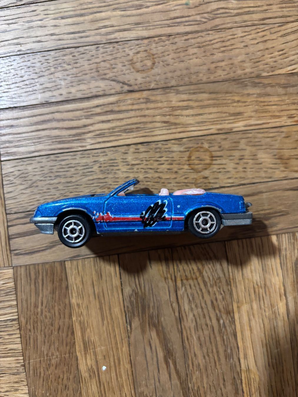 Majorette Modellautos: Majorette Mustangs Convertible ECH 1/59 N227 – Gebraucht aus Tägerwilen von mar_87t5 1