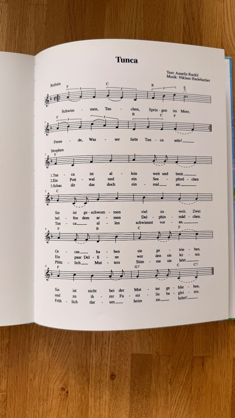 Libri: Buch - Tunca - Eine Delfingeschichte - Kindergarten Kloten – Usato da Winterthur venduto da Secondhand-Family 8