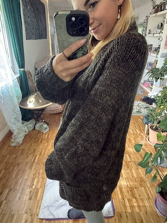 Vestes: Strickjacke – D'occasion à Oberembrach par mro_s8nh 1