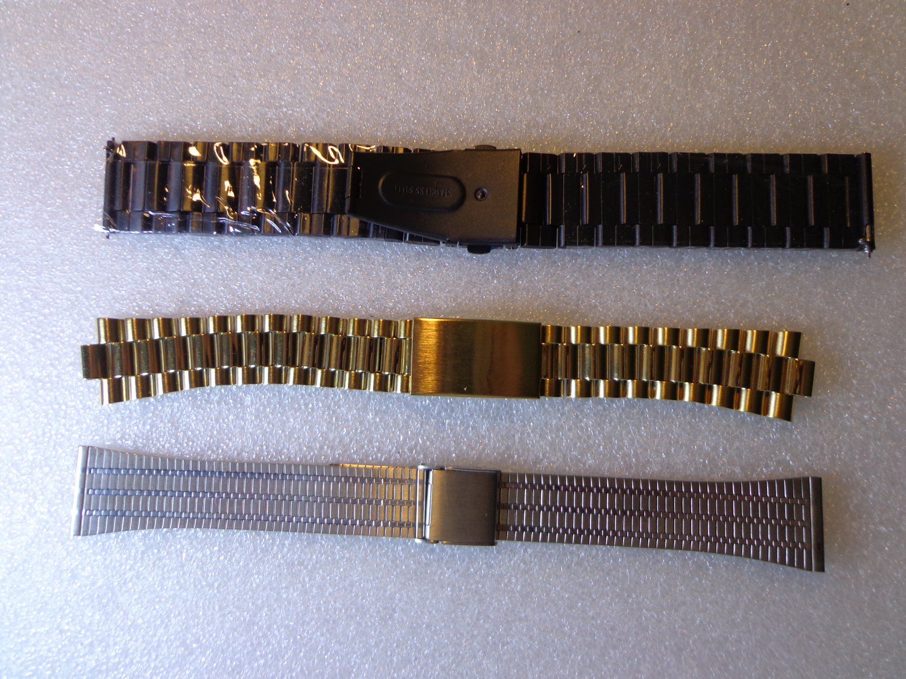 Bracciali & Braccialetti: Uhrenbänder Metalluhrenbänder – Nuovo e nell'imballaggio originale da Hinterkappelen venduto da Roku5 4