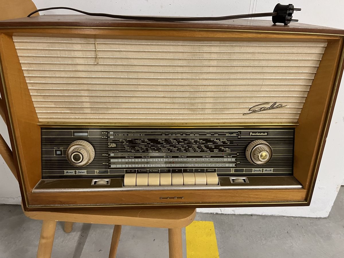 Radio: Antiker Radio – Usato da Meilen venduto da PCFlugi