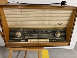 Antiker Radio