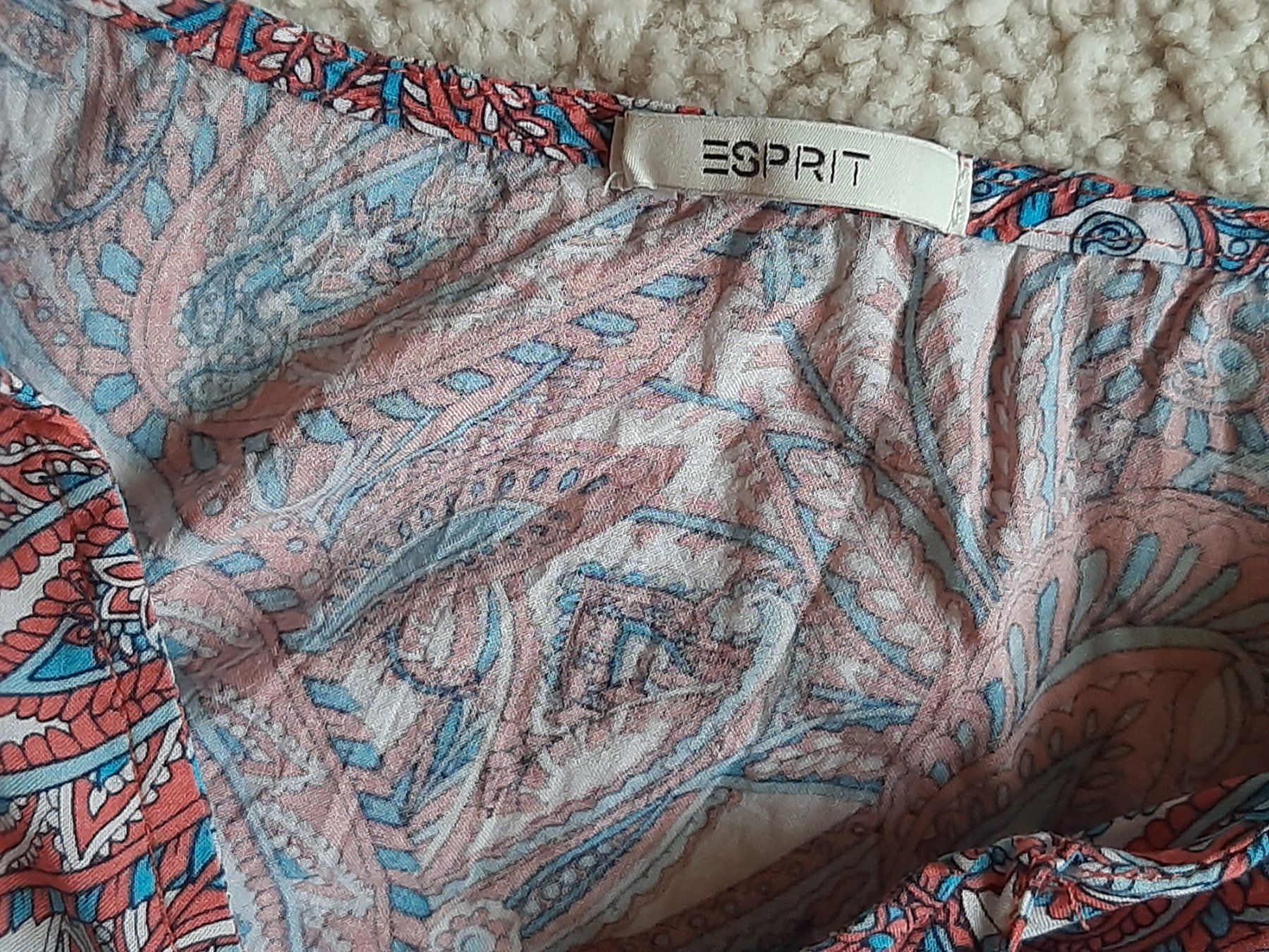 Esprit Tuniques: ESPRIT Tunika Gr. S – D'occasion à Muotathal par robin40 4