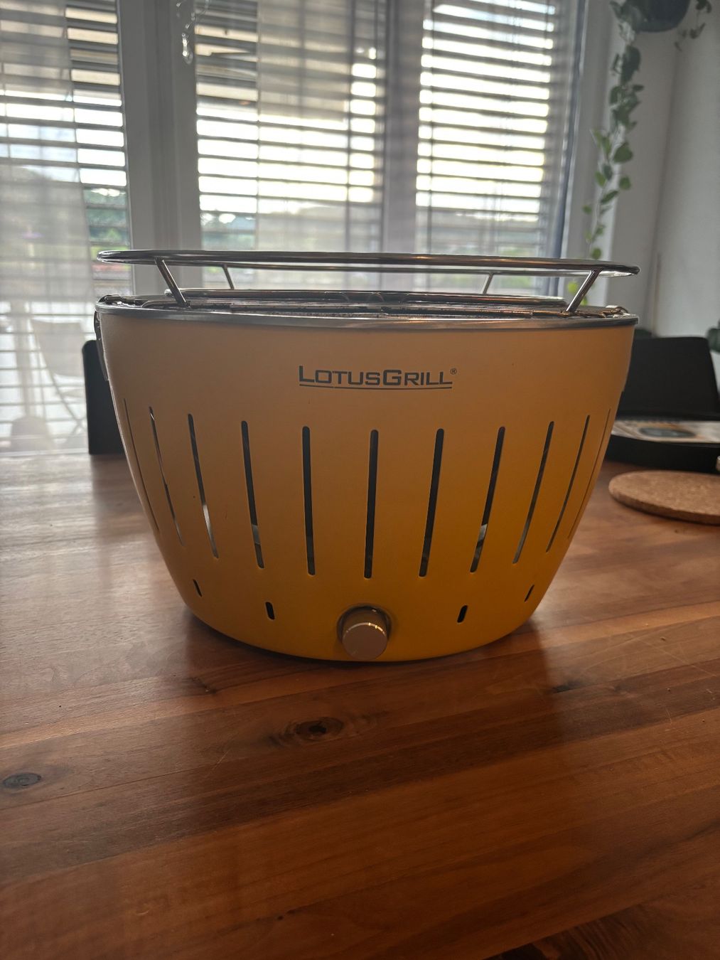 Lotusgrill Griglie: Lotus-Grill zu verkaufen – Usato da Unterkulm venduto da mic_7mvb