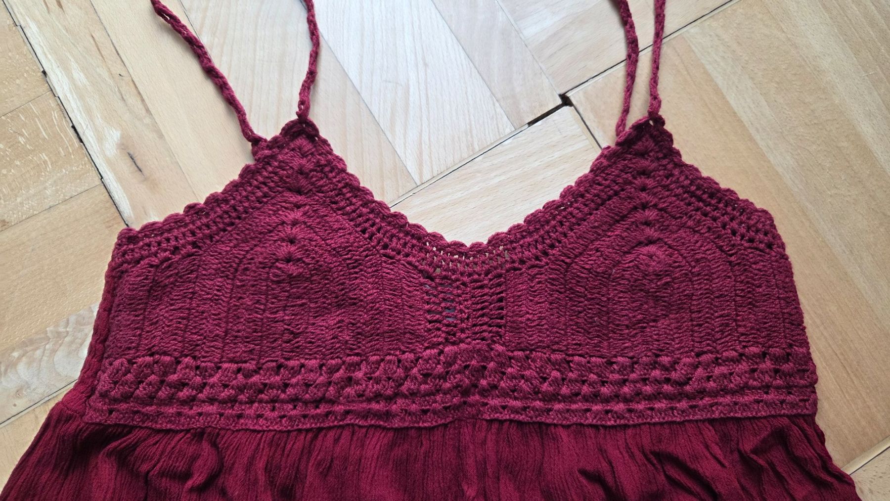 T-shirt: Sommer Top Rot Boho Stil gehäkelt süss M – Usato da Weggis venduto da Leeclipse