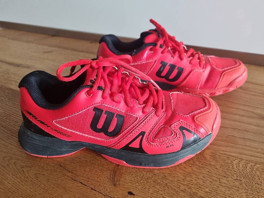 Wilson Scarpe da uomo: Tennisschuhe Wilson Gr.37 2/3 – Usato da Brütten venduto da gupi1717