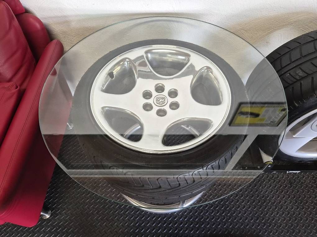 Tavoli: Dodge Viper Garagentisch – Usato da Welschenrohr venduto da viper2