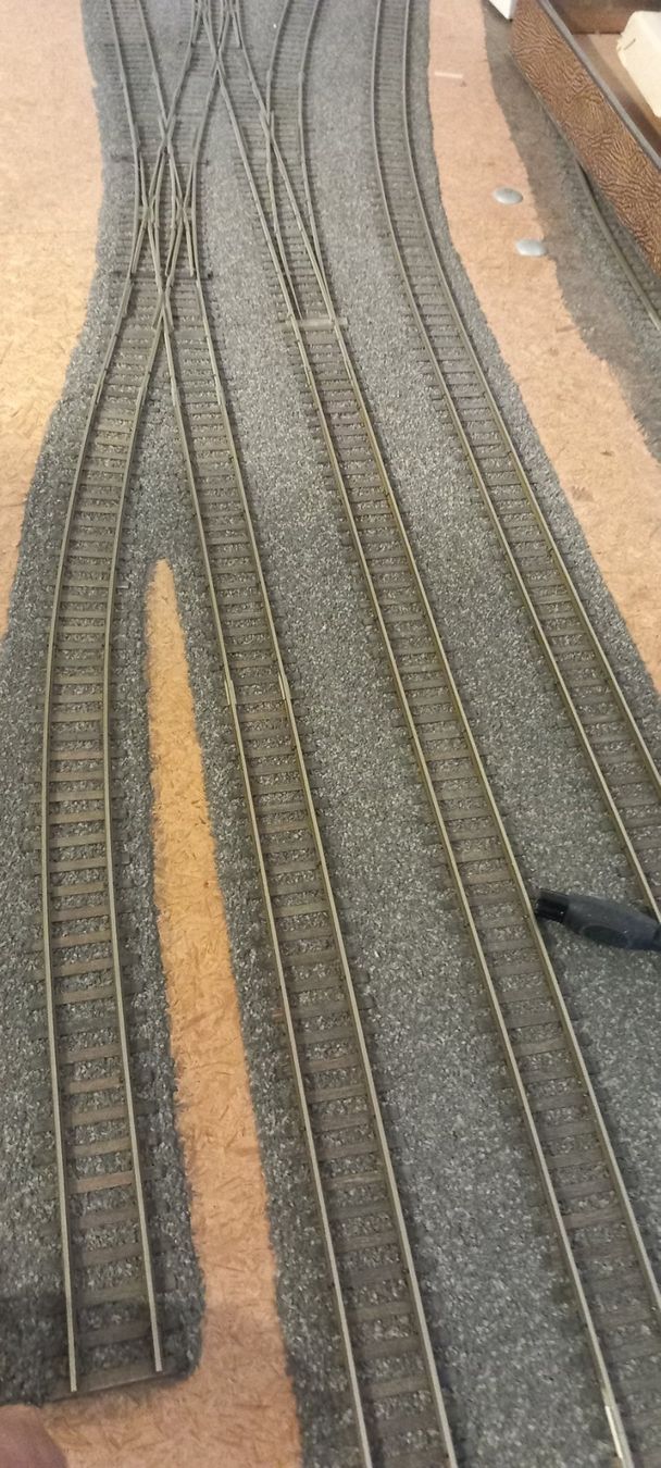 Modelleisenbahnen: Modelbahn Schienen inkl. 3 Holzplatten – Gebraucht aus Bern von eiger017 2