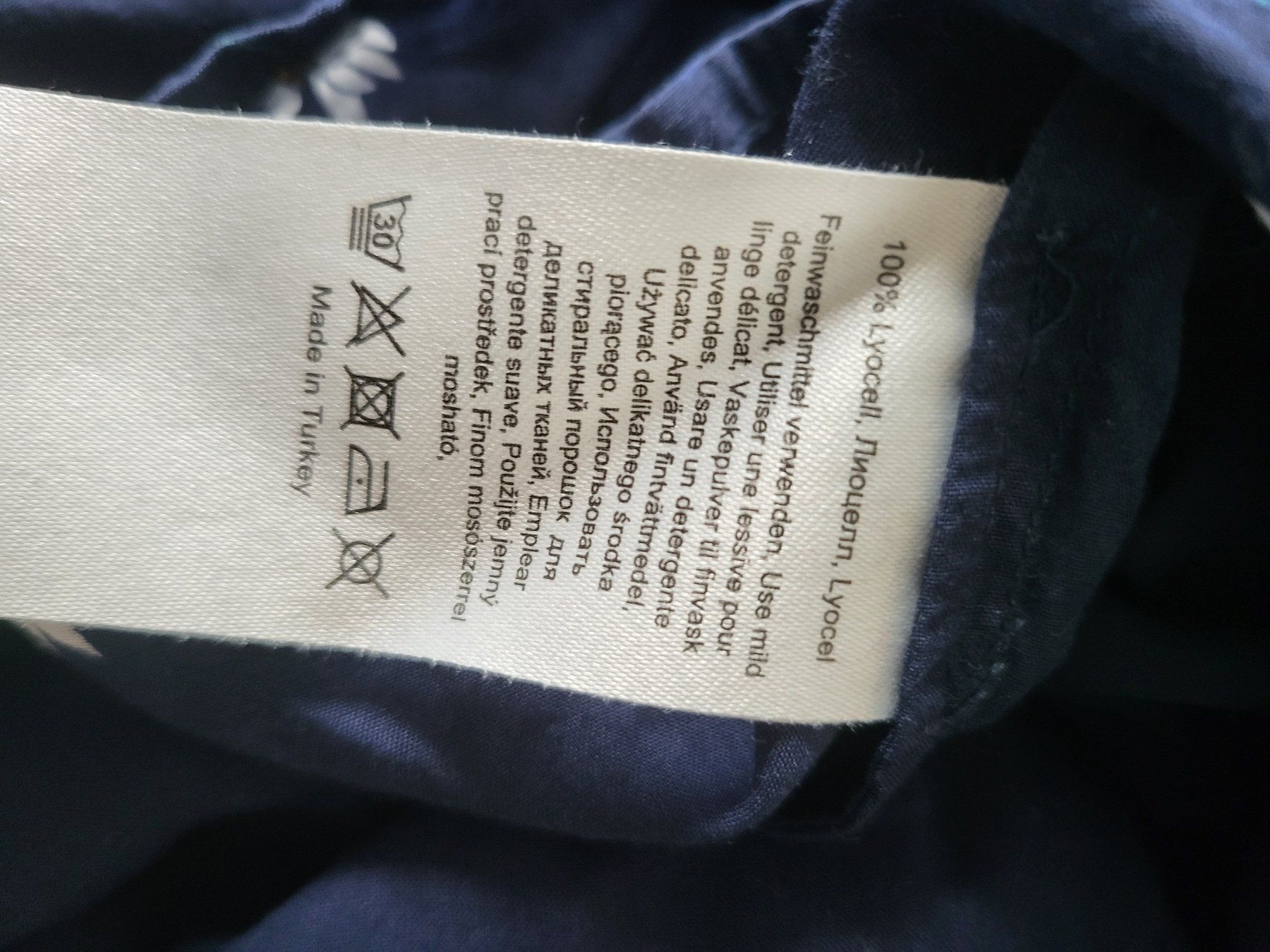 Armedangels Vestiti: Armedangels Blaues Kleid mit Blumenmuster – Usato da Luzern venduto da Piparkakku 3