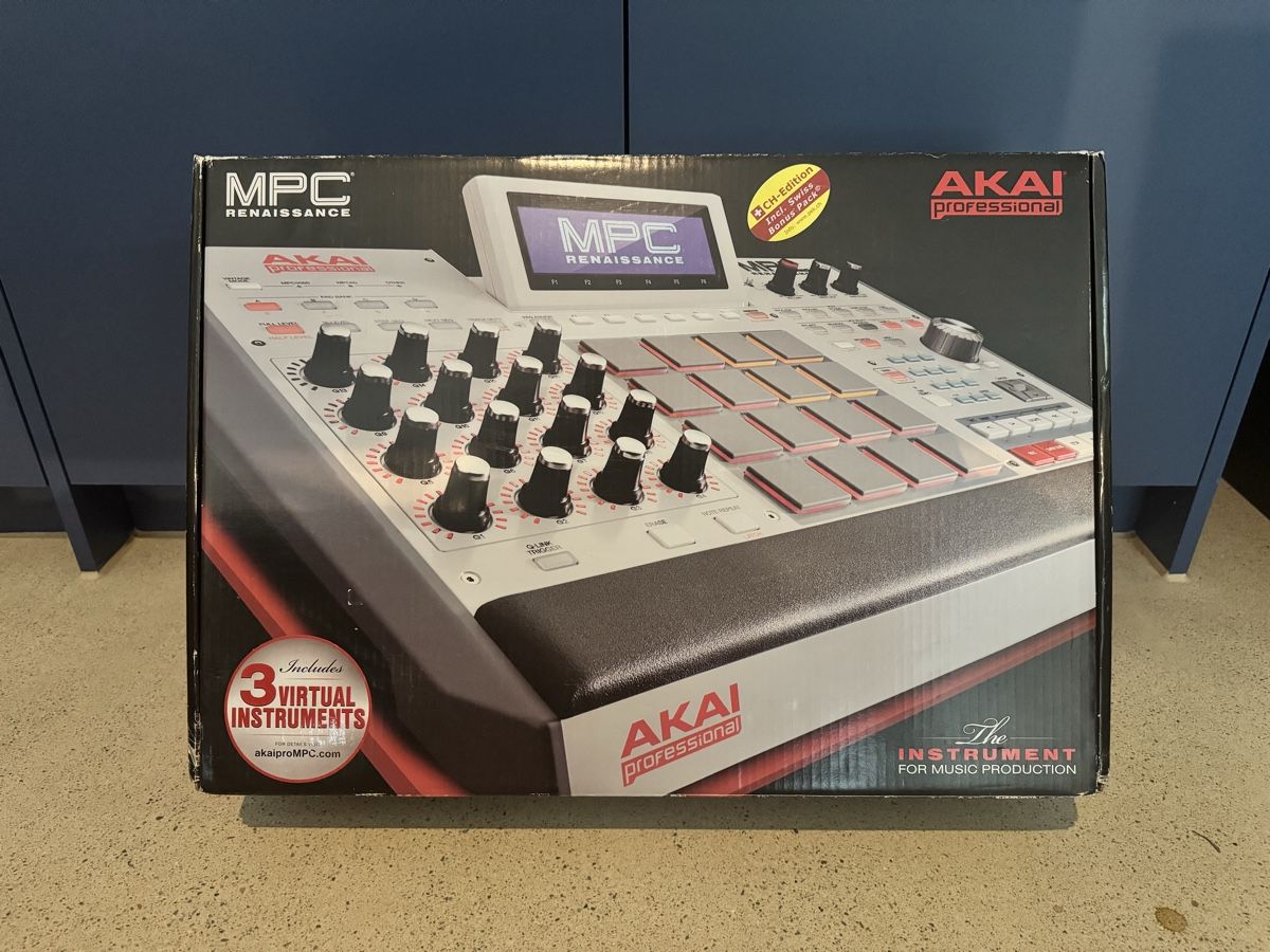 Akai Strumenti musicali: Akai MPC Renaissance Sampler/Drum Machine - Top Zustand! – Usato da Zürich venduto da VZN