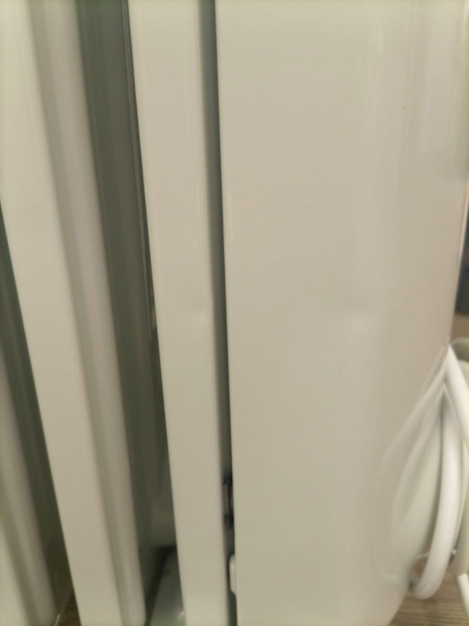 De'Longhi Radiatori: DeLonghi TRRS 0920 - Ölradiator, grau, 2000 W – Nuovo (secondo la descrizione) da Müstair venduto da VenovaAG 1
